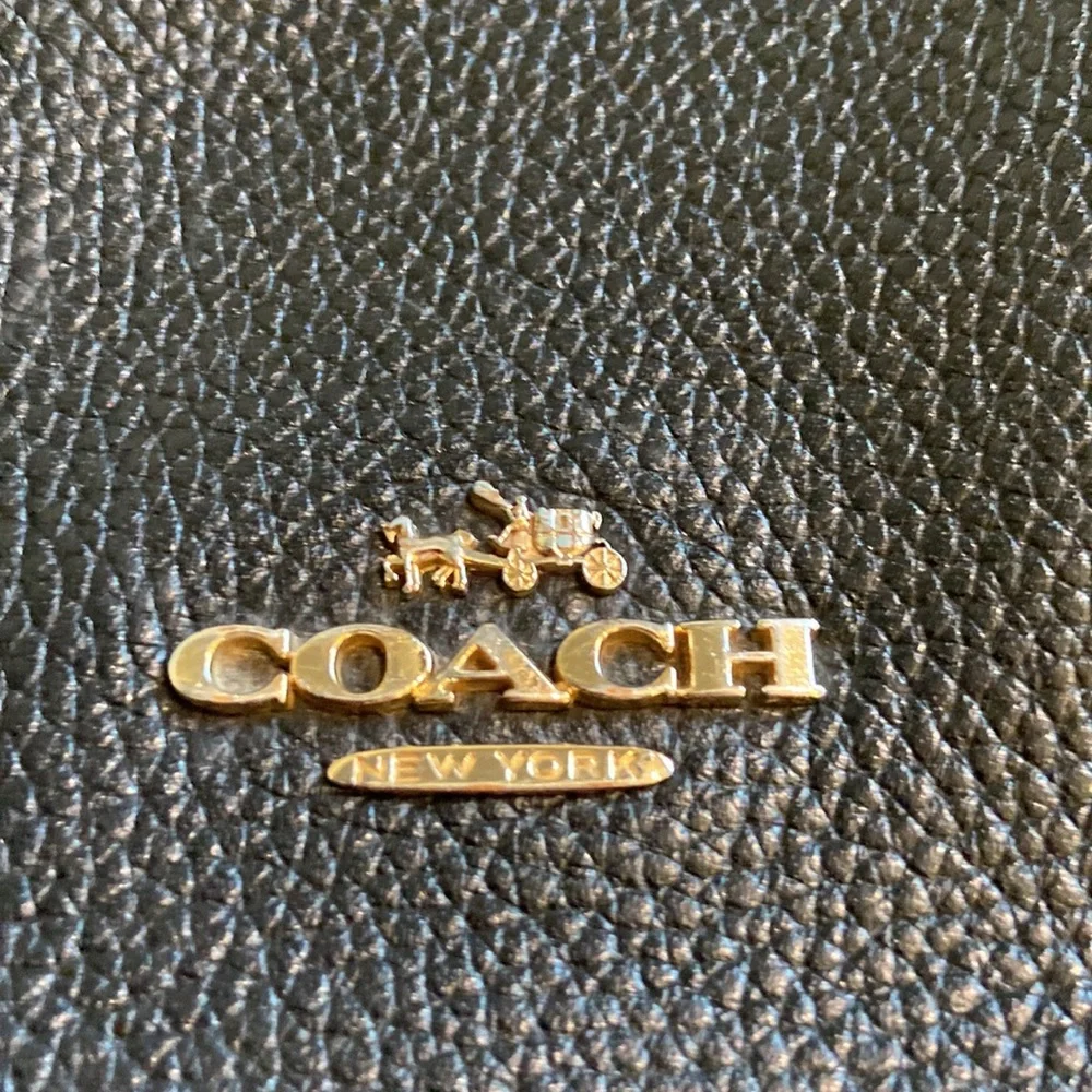 Coach Black Pebble Leather Scout Hobo Handbag, or Cross body gold hardware, EUC - Picture 5 of 13